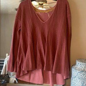 Rose colored bell sleeve free people sweater
